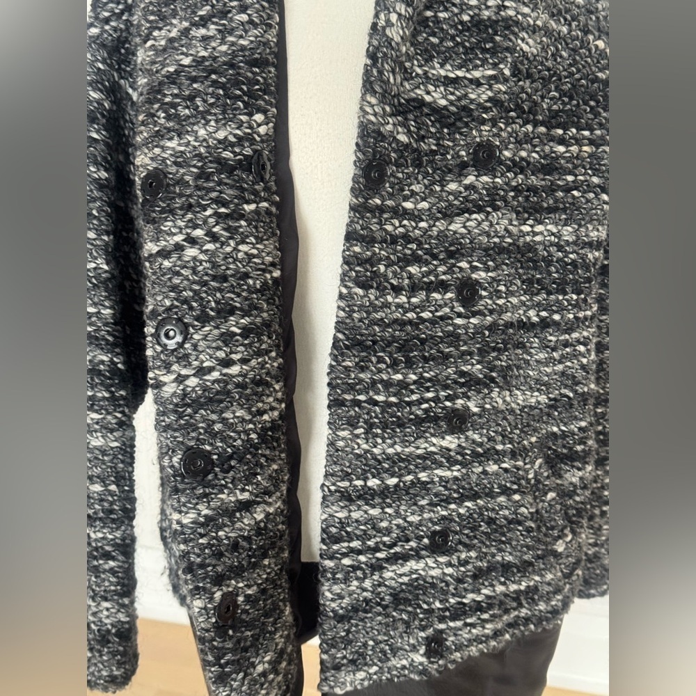 Danier Italian Leather Trim Bouclé Jacket Black Gray Textured XS Made in Canada - Picture 6 of 11